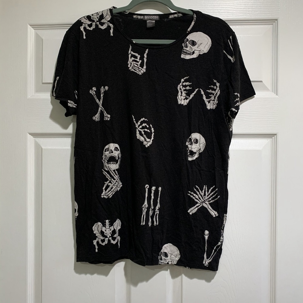 H&M Skull Skeleton Shirt